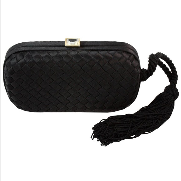 Bottega Veneta Intrecciato Knot Tassel Clutch Bag in Black Satin - Picture 2 of 11